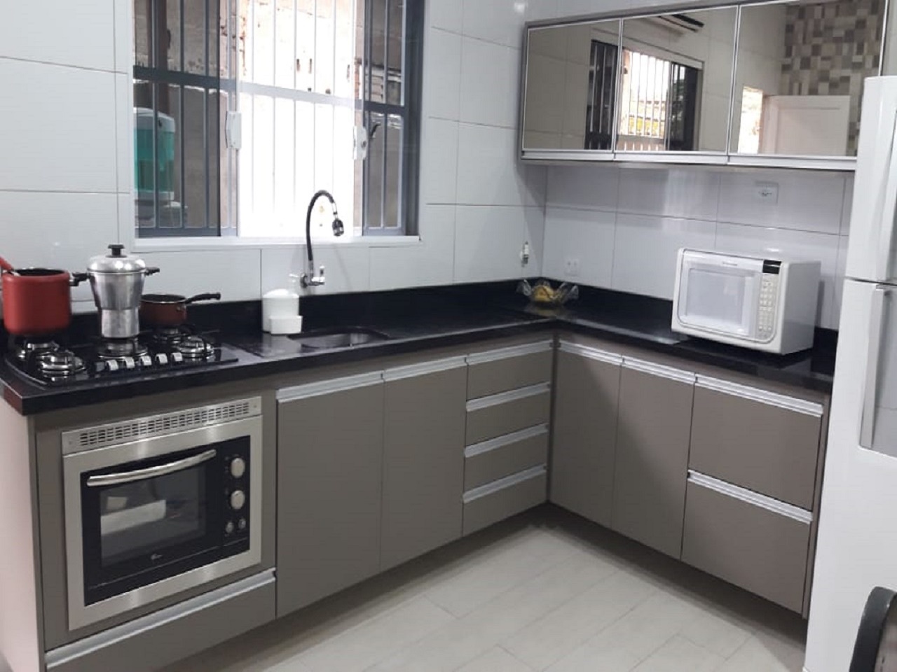 marcenaria, armarios , coinha , armario embutido , moveis planejados , mesas , cadeiras , balcões , prateleiras , gabinete , armário de cozinha , sao vicente, santos, cubatao, praia grande