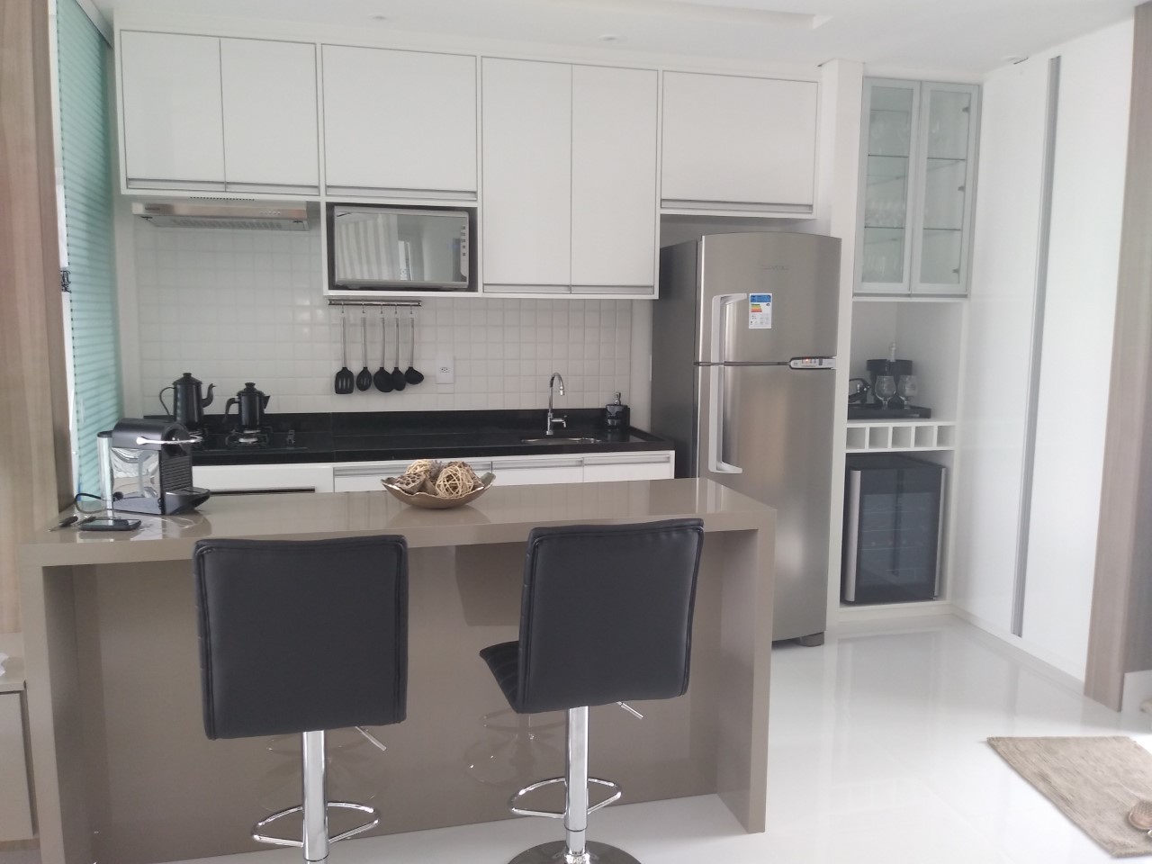 marcenaria, armarios , coinha , armario embutido , moveis planejados , mesas , cadeiras , balcões , prateleiras , gabinete , armário de cozinha , sao vicente, santos, cubatao, praia grande