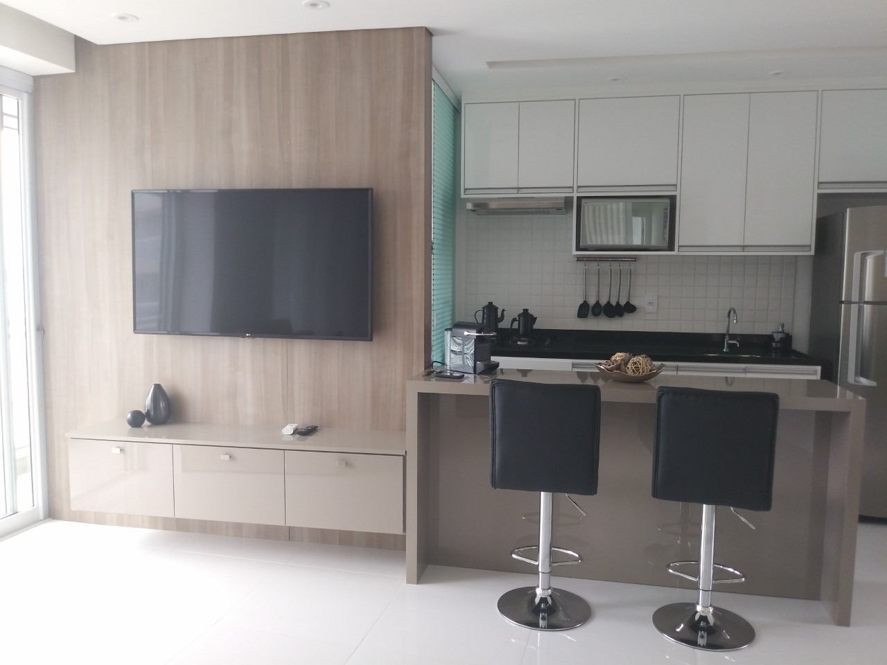 marcenaria, estante, mesas, cadeiras, sala, paineis, rack, mesas para vidro, mesas de centro,sao vicente, santos, cubatao, praia grande